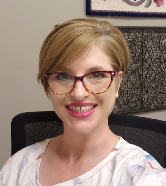 Juliane Belisle, LISW-S - gender affirming therapy